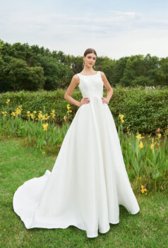 AW Irmgard Wedding Dress